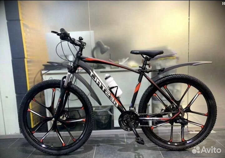 Велосипед на литых дисках новый