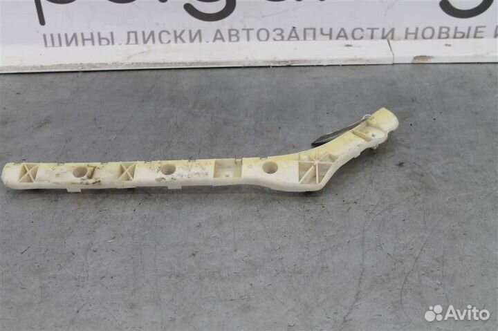 Кронштейн заднего бампера левый Nissan Almera G15