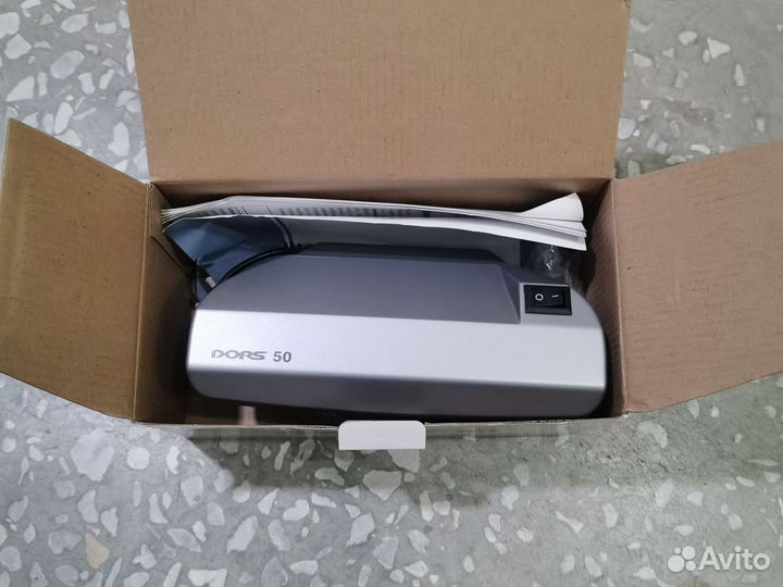 Ultraviolet detector dors 50