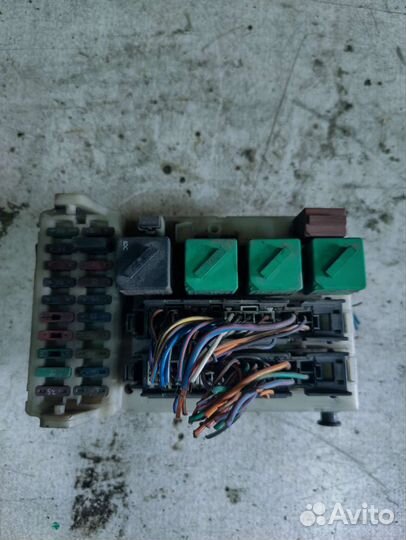 Блок предохранителей Ford mondeo 2