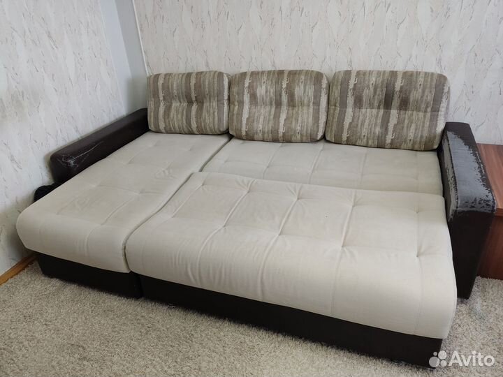 Угловой диван бу