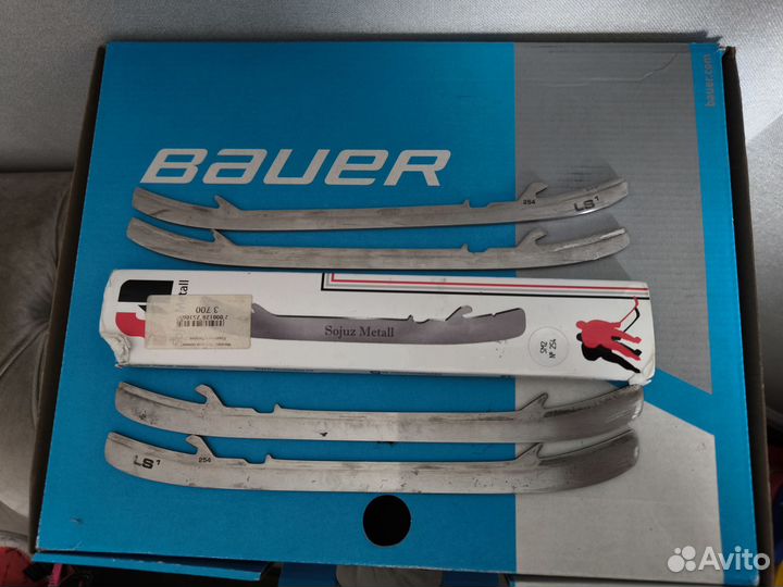 Хоккейные коньки bauer vapor x3.7