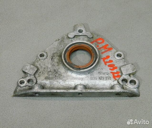 Крышка двигателя передняя VW Passat B3 PM