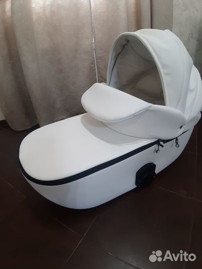 Продается детская коляска