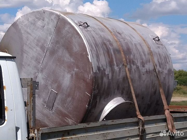 Бочка емкость резервуар