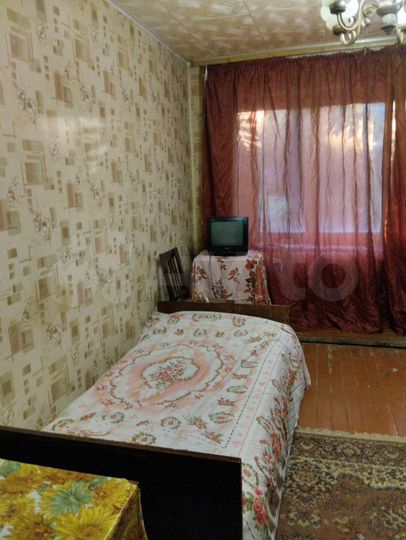 1-к. квартира, 30 м², 1/4 эт.