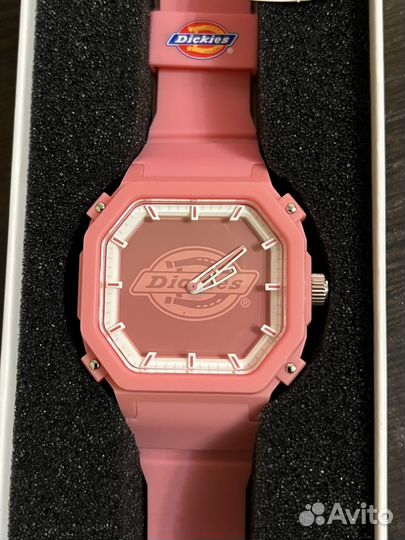 Часы Dickies