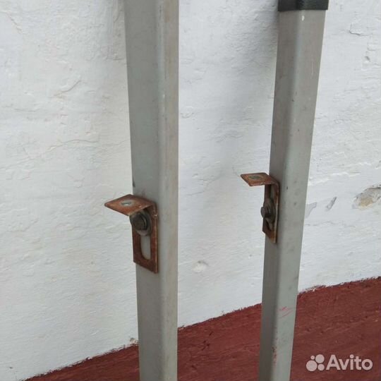 Попепечены для релингов для нивы шевроле