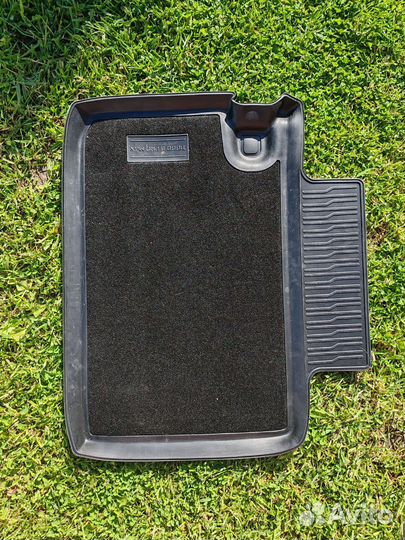 Автомобильные коврики текстильные