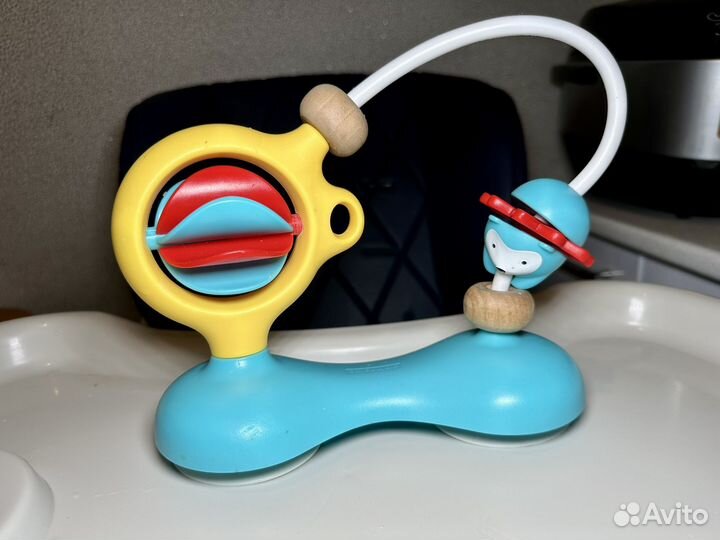 Игрушки на присоске для стульчика