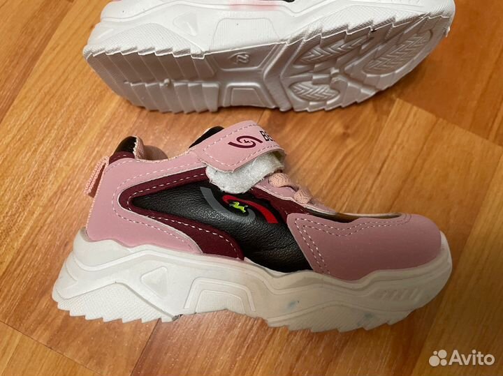 Кроссовки для девочки 21,22 размер