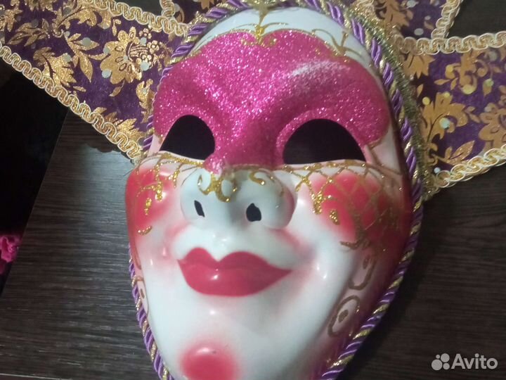 Маска карнавальная