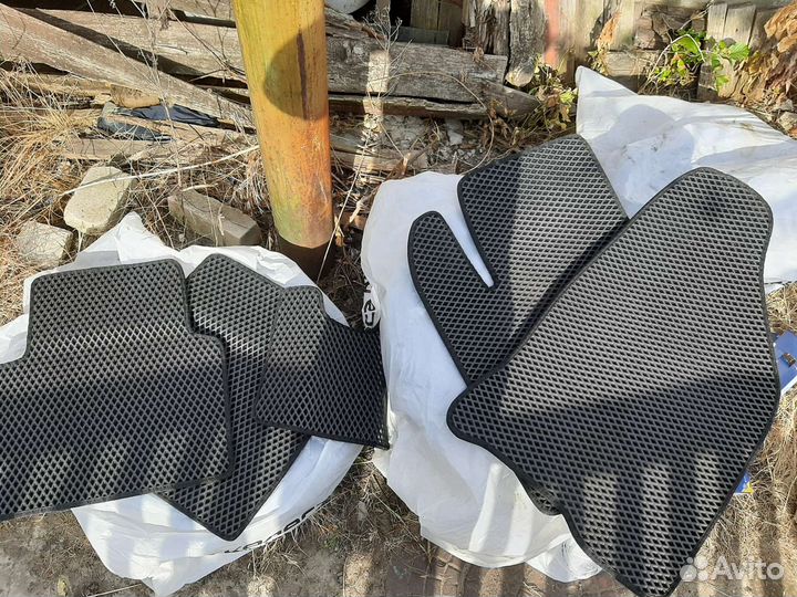 Автомобильные коврики eva