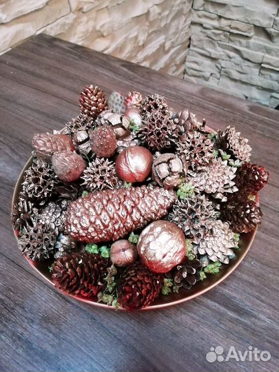 Интерьерная композиция из природных материалов