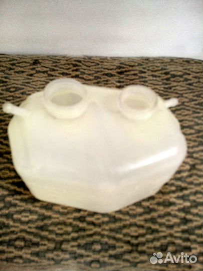 Расширительный бачок охлаждающей жидкости Для ваз