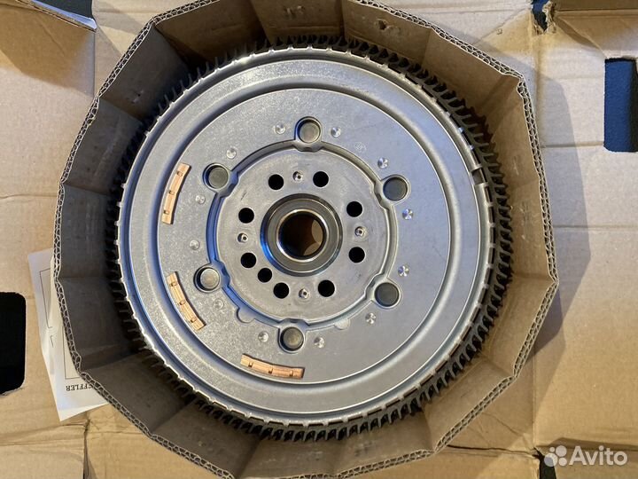 Маховик двухмассовый ford transit 415056210