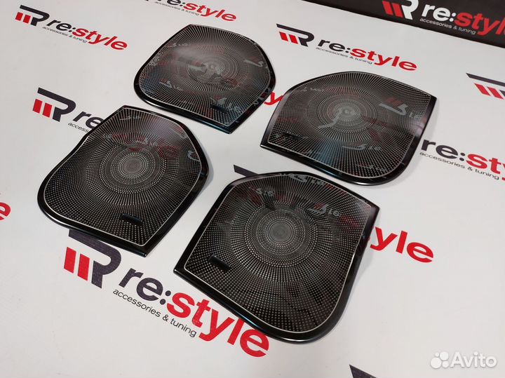 Накладки на обшивку дверей Lexus LX570