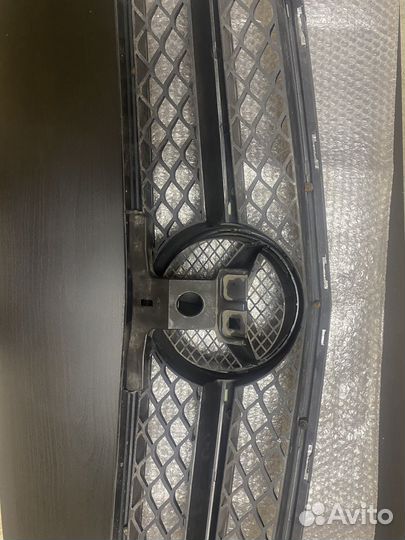 Решетка радиатора мерседес w204