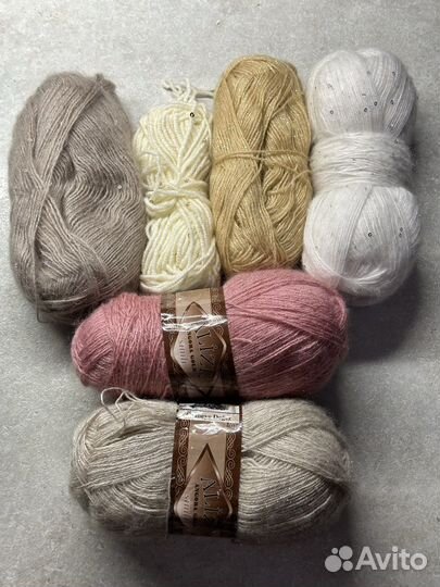 Пряжа с люрексом и паетками