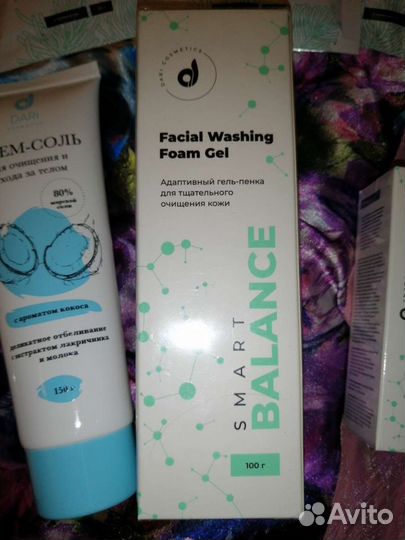 Косметика Dari и Mary Kay