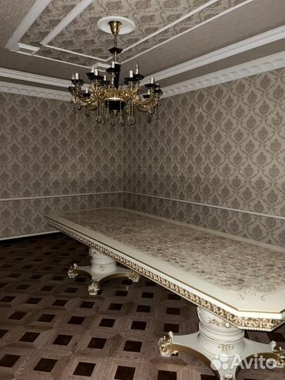 Стол голд большой