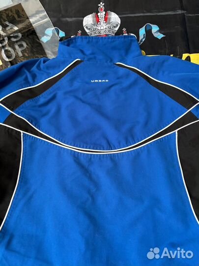 Ветровка umbro