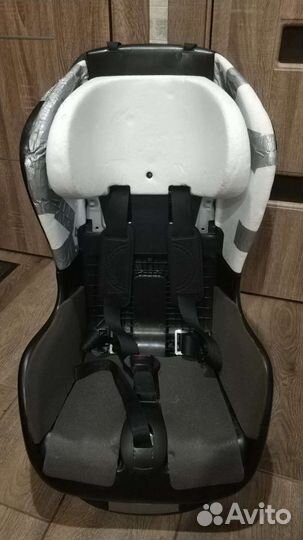 Детское автокресло Chicco (Isofix, 9-18 кг)