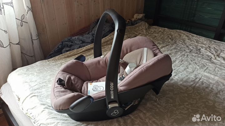 Детское кресло-люлька Maxi cosi pebble