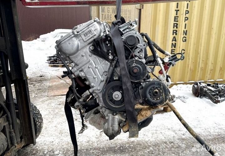 Двигатель Toyota Corolla 150 2ZR