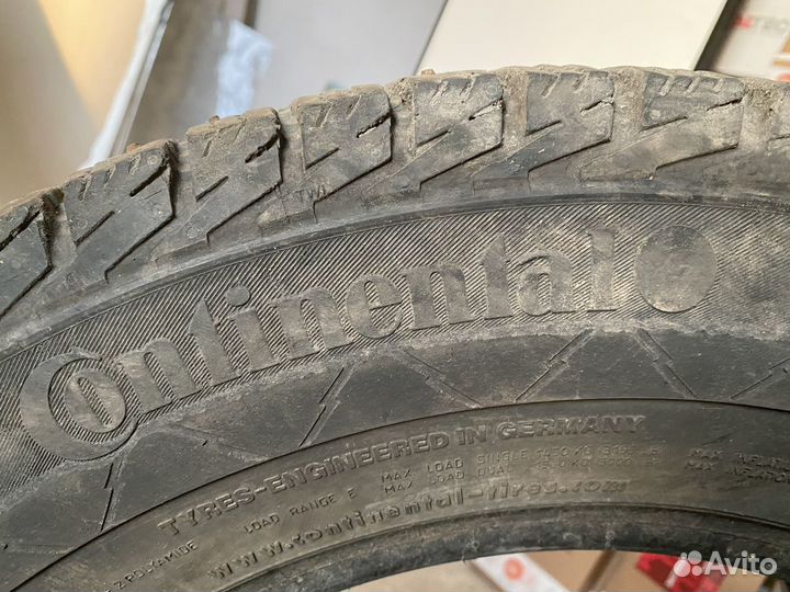 Continental VancoIceContact 235/65 R16C