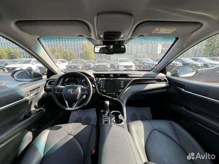 Toyota Camry 2.5 AT, 2019, 71 000 км