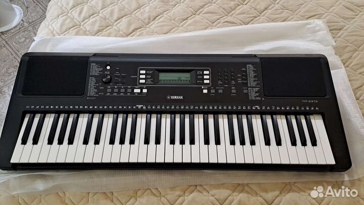 Синтезатор Yamaha psr-e373