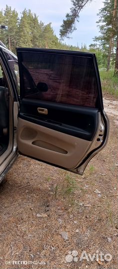 Toyota Ipsum 2.0 AT, 1998, 493 537 км