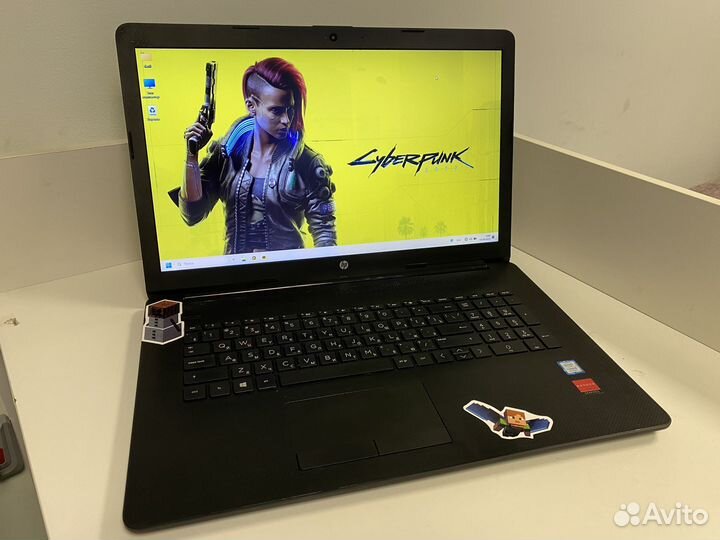 Игровой 17 дюйм core I5 8Gen/2 видеокарты/8 озу