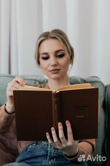 Репетитор по русскому языку и литературе