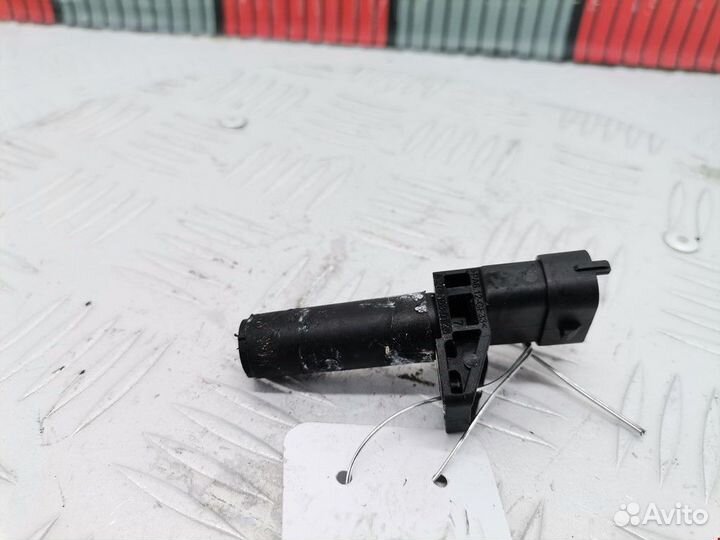 Датчик коленвала Mercedes-Benz E-Class (W212/C207)