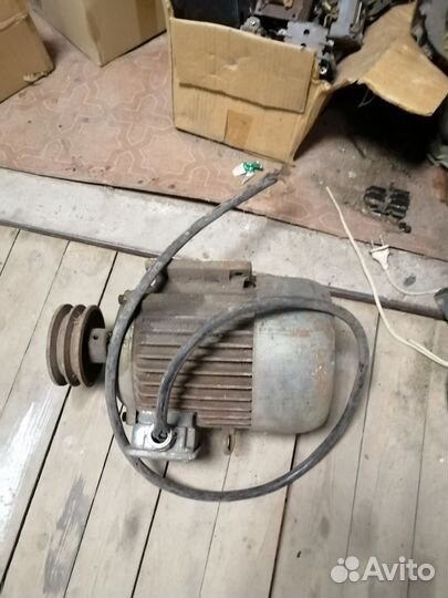 Электродвигатель бу 380/220