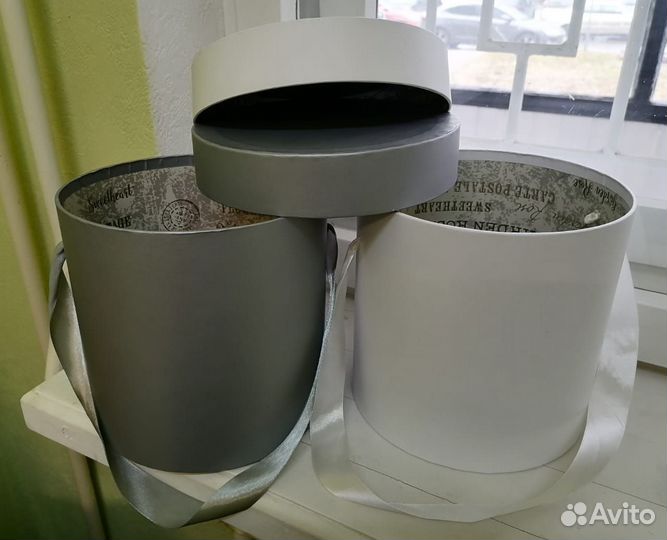 Шляпные коробки для цветов