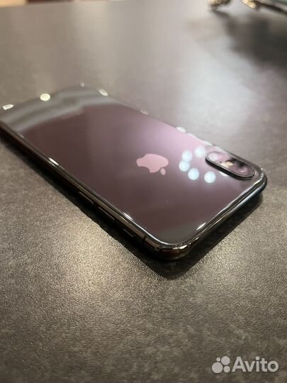 iPhone X, 256 ГБ