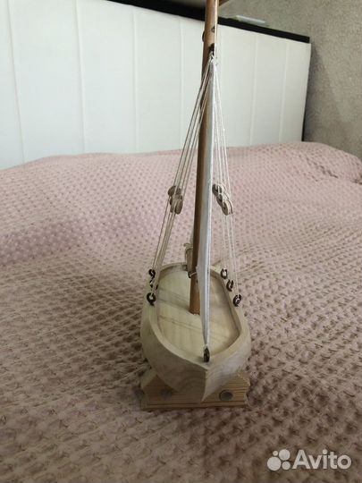 Корабль из дерева