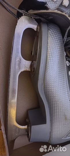 Коньки фигурные 37 размер