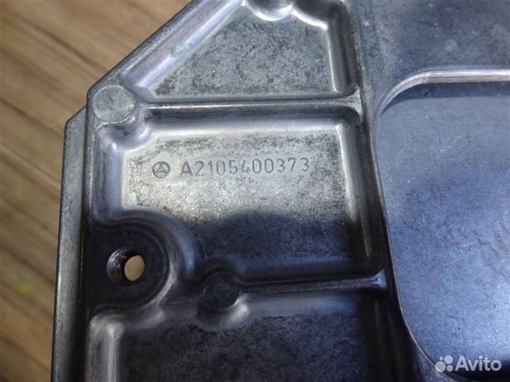 Блок управления двигателем Mercedes-Benz E-класс