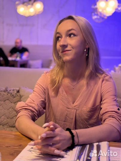 Официант, хостес