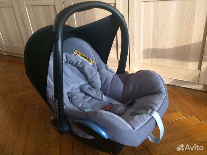 Автолюлька maxi cosi cabriofix
