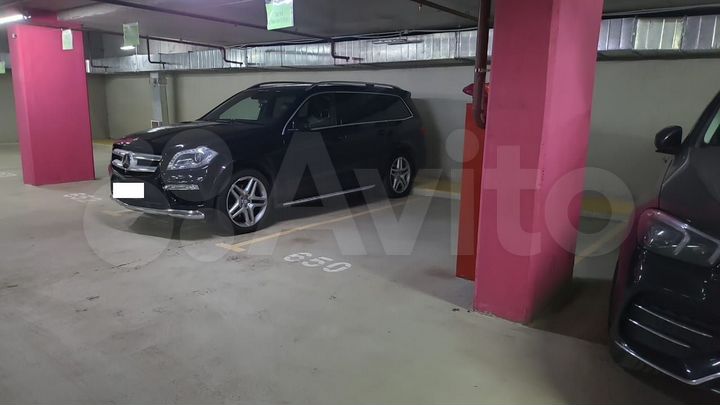 Машиноместо, 15 м²