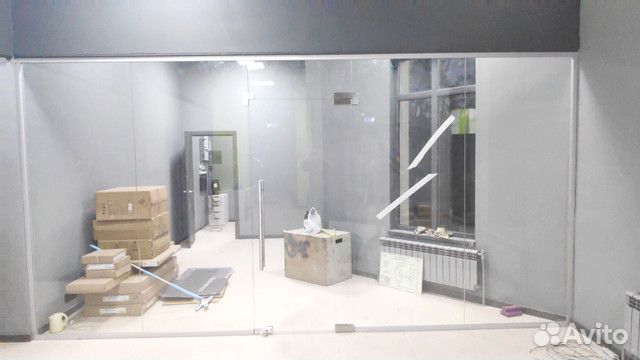 Межкомнатные стеклянные перегородки раздвижные