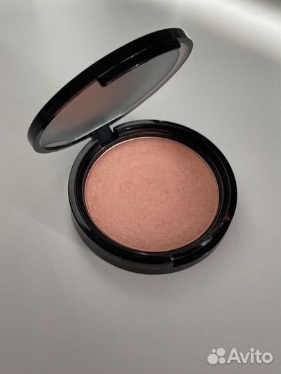 Хайлайтер Nyx оттенок Enigmatic