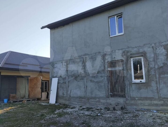 Дом 200 м² на участке 37 сот.