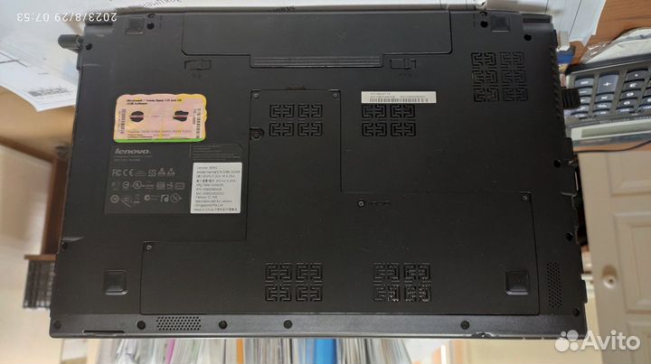 Ноутбук Lenovo b560