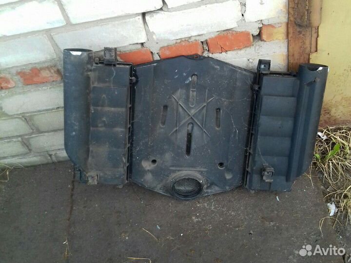 Корпус воздушного фильтра мерседес